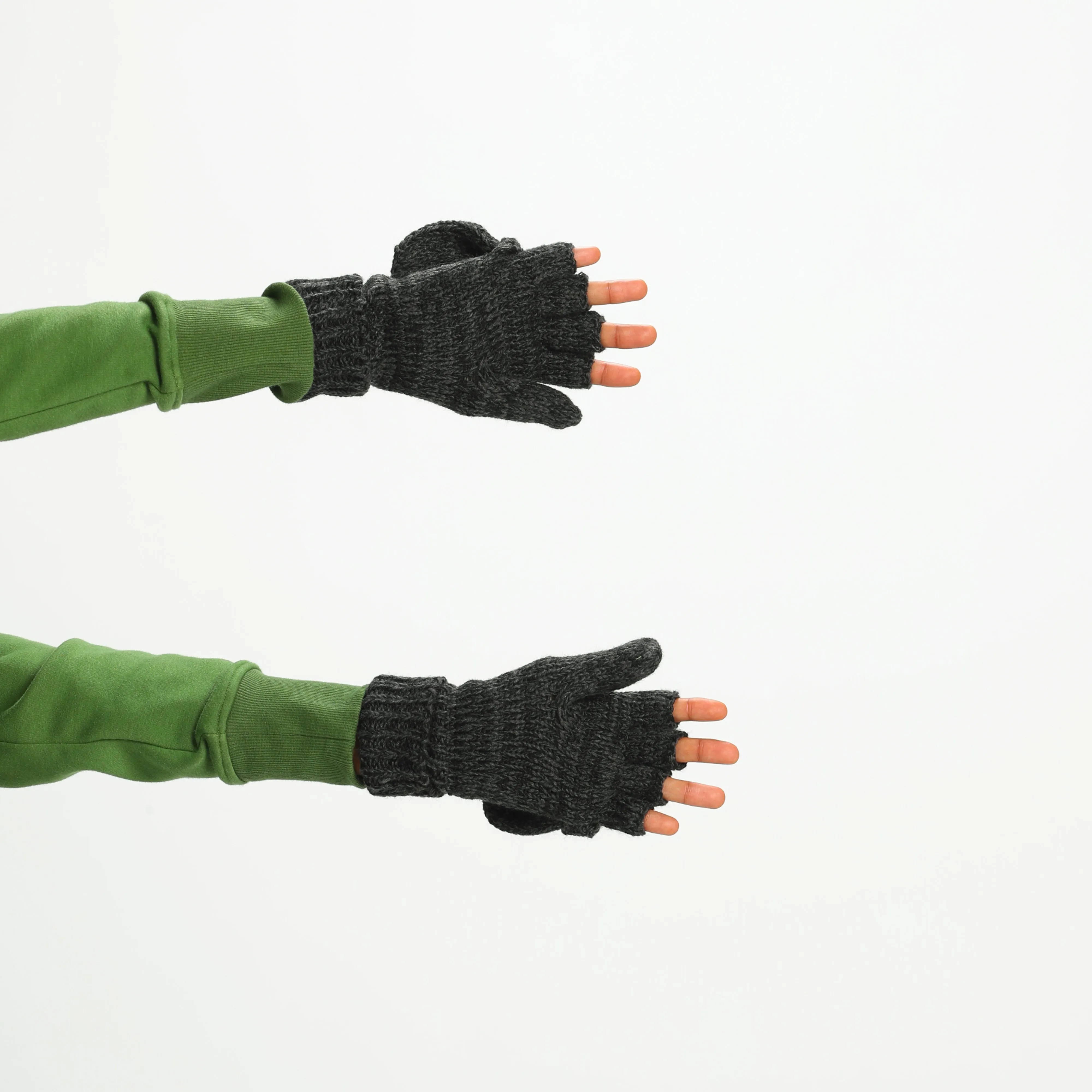 CLOVE GLOVES