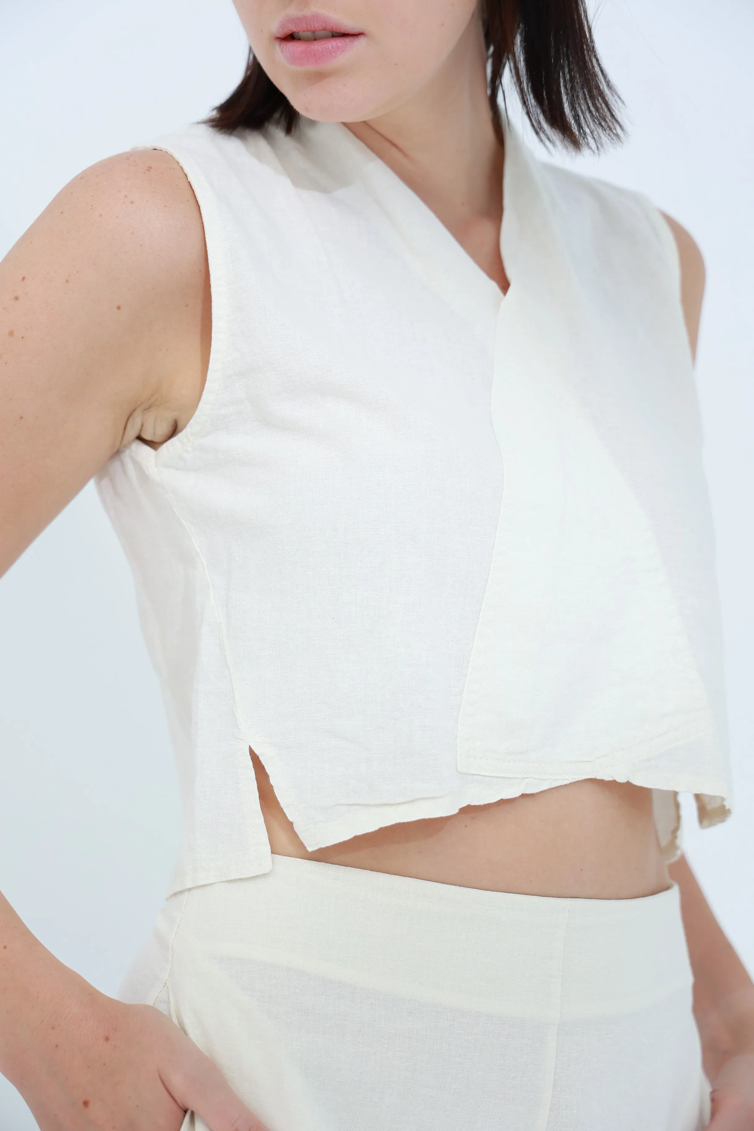 Colpo Linen Crop Top Burro