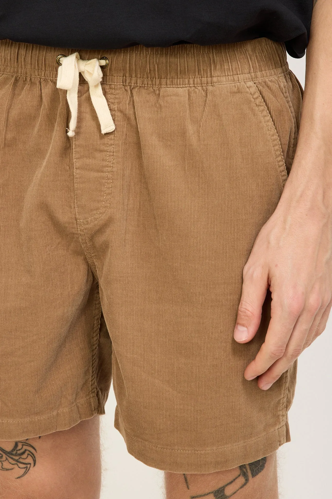 Cord Shorts Dark Tan