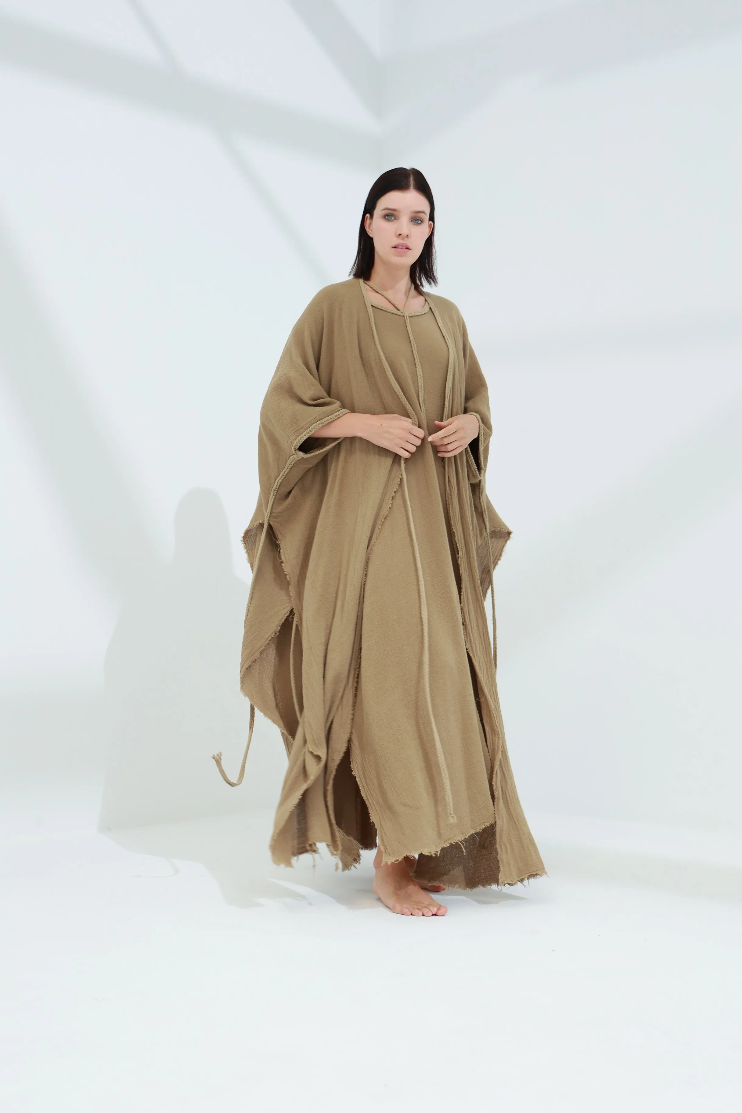 Sande Linen Abaya Coloniale