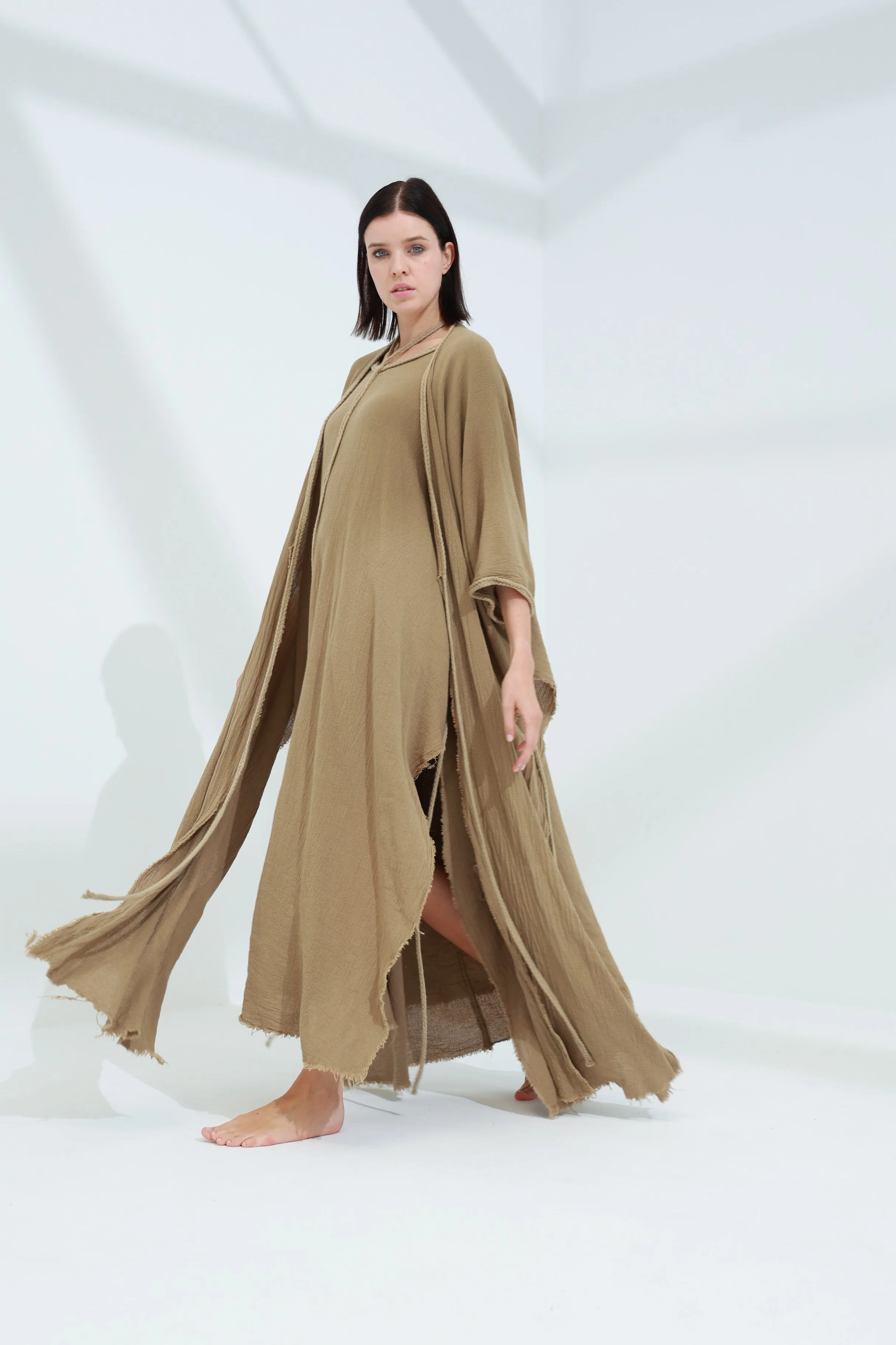 Sande Linen Abaya Coloniale